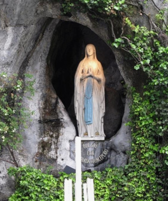 apparizioni di lourdes